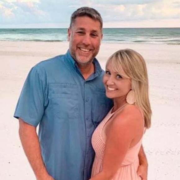 Meet your Posher, Casey - Picture 1 of 1